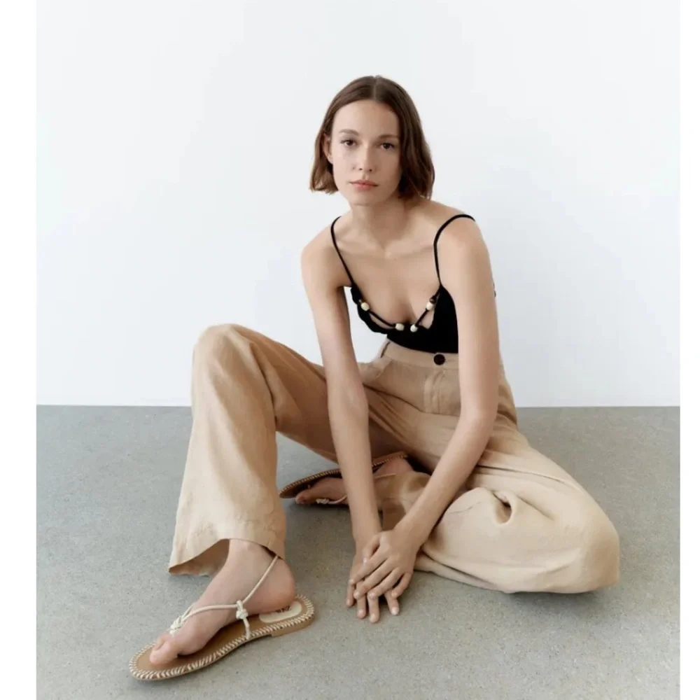 Zara beige wide leg trousers in size XL - Picture 4 of 12